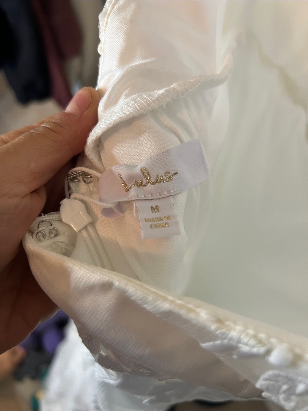 Lulu’s beaded lace halter bridal gown - Picture 5 of 6